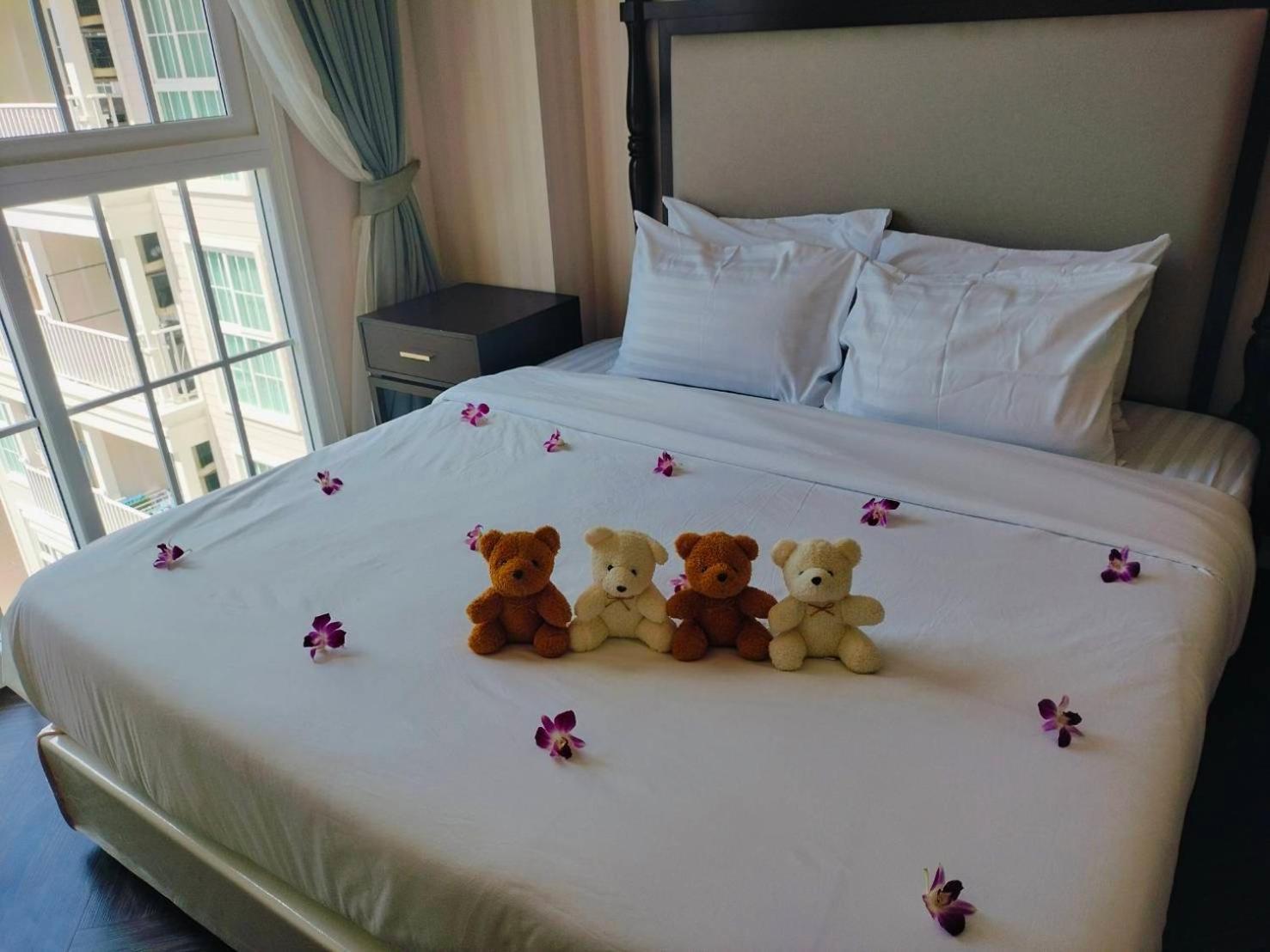 Appartamento Grand Florida Pattaya Na Chom Thian Esterno foto